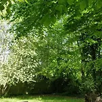 Victorian Summer House On Beautiful Natural Plot Σπίτι διακοπών
