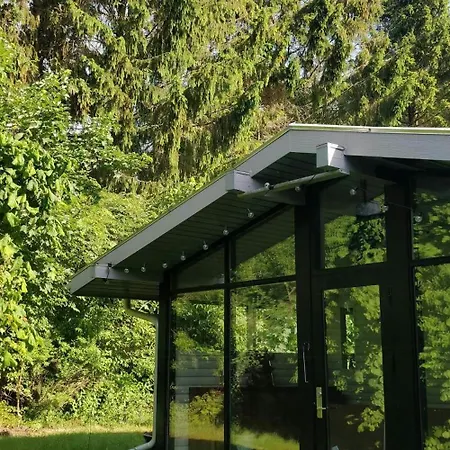 Victorian Summer House On Beautiful Natural Plot 펜션 Rønde