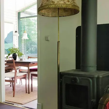 Victorian Summer House On Beautiful Natural Plot 펜션