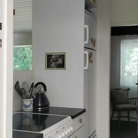 Victorian Summer House On Beautiful Natural Plot