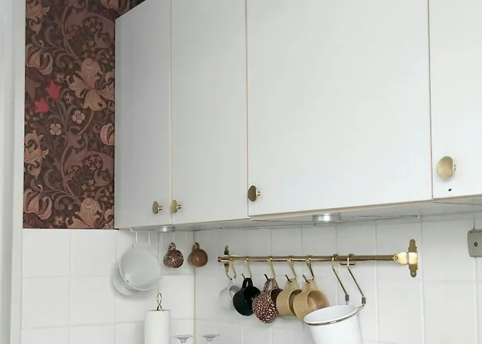 Victorian Summer House On Beautiful Natural Plot Casa de Férias *