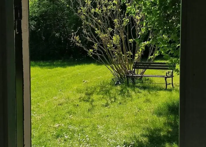 Casa de Férias Victorian Summer House On Beautiful Natural Plot