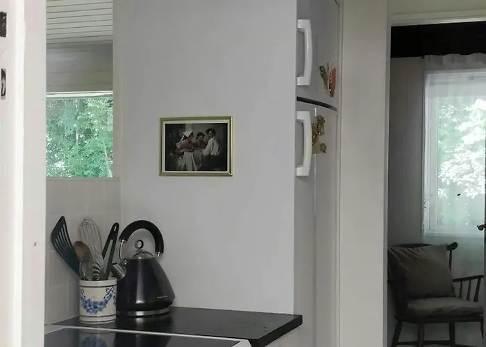 Victorian Summer House On Beautiful Natural Plot